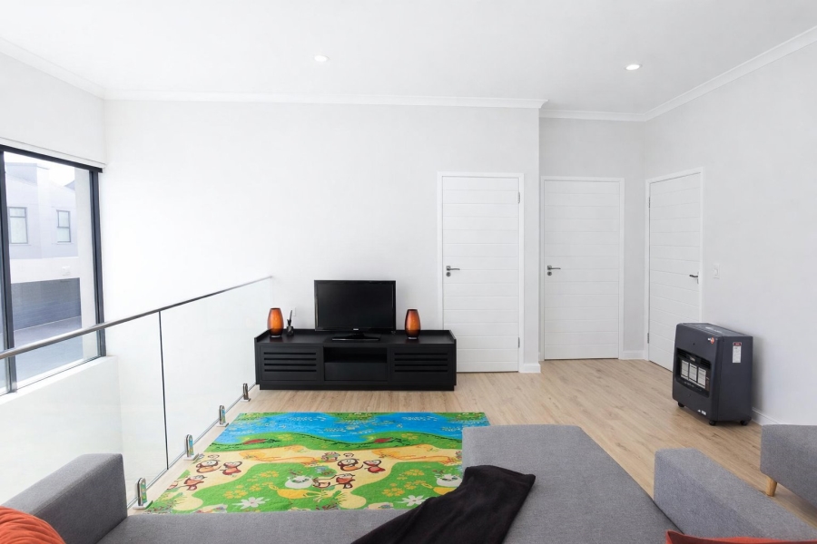 4 Bedroom Property for Sale in Sandown Western Cape